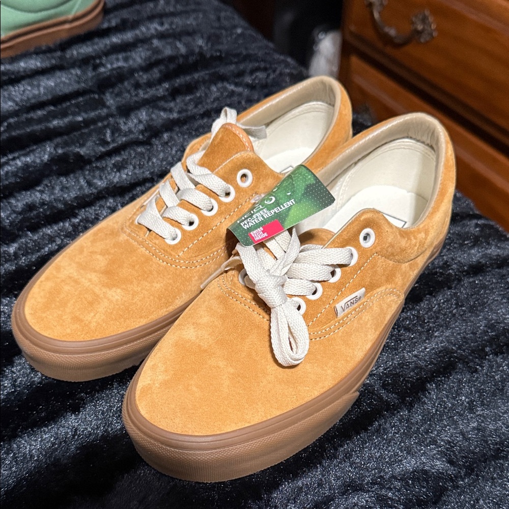 Vans Men's Brown Suede Sneakers Brand New